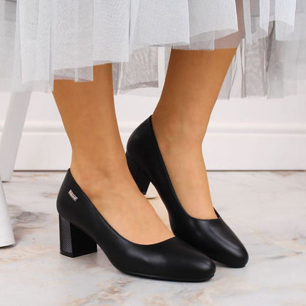 Sergio Leone W SK314A juodi zomšiniai bateliai ant dekoratyvinio blokinio kulno