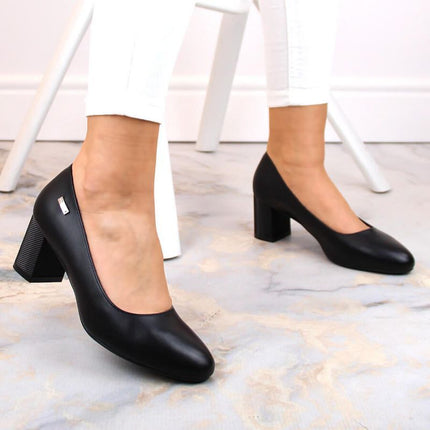 Sergio Leone W SK314A juodi zomšiniai bateliai ant dekoratyvinio blokinio kulno